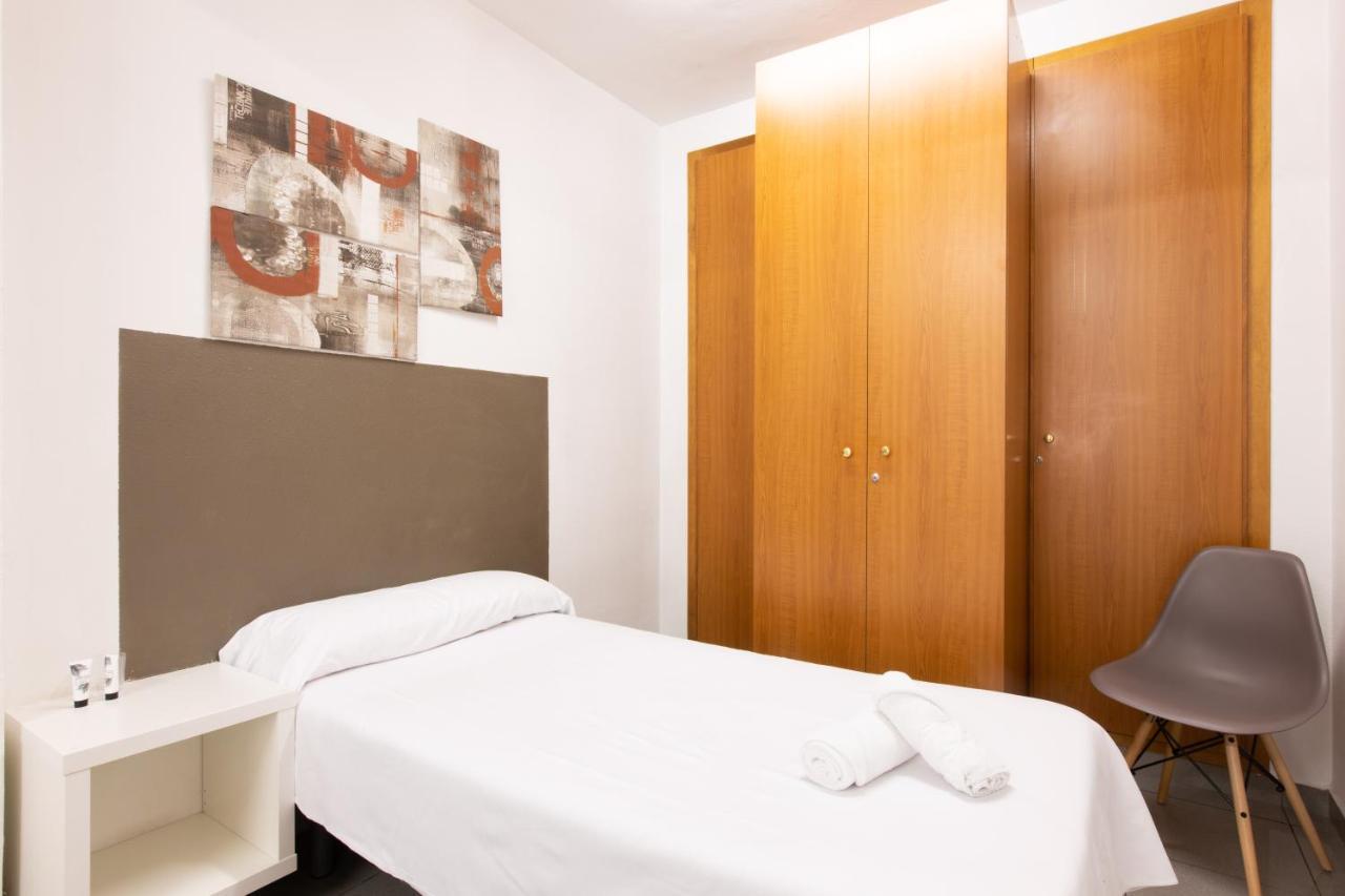 Pension Galicia Canovellas Esterno foto