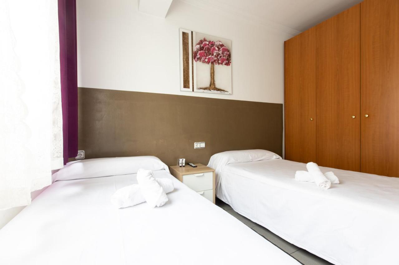 Pension Galicia Canovellas Esterno foto